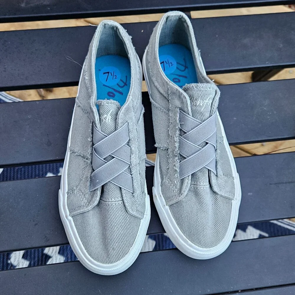 BLOWFISH Malibu Sneakers NWOT Sz 7.5 - Picture 5 of 6